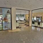 Hvd Riviera Ultra & Mineral Pool - Private & Free Parking منتجع 5*