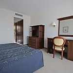 منتجع Hvd Riviera Ultra & Mineral Pool - Private & Free Parking غولدن ساندز
