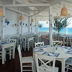 Hvd Riviera Ultra & Mineral Pool - Private & Free Parking منتجع غولدن ساندز