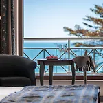 Hvd Riviera Ultra & Mineral Pool - Private & Free Parking منتجع غولدن ساندز