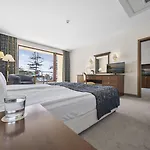 Hvd Riviera Ultra & Mineral Pool - Private & Free Parking منتجع 5*