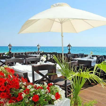 Hvd Riviera Ultra & Mineral Pool - Private & Free Parking Resort