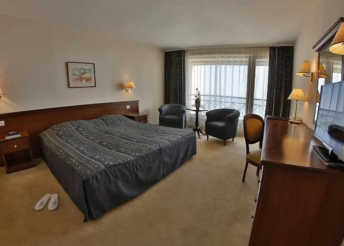 Hvd Riviera Ultra & Mineral Pool - Private & Free Parking Ośrodek wypoczynkowy Złote Piaski