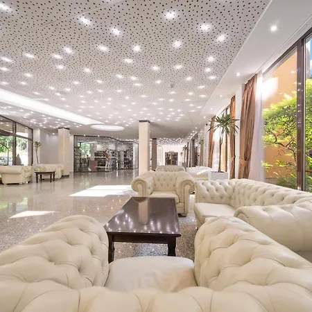 Здравен курорт Hvd Riviera Ultra & Mineral Pool - Private & Free Parking Златни пясъци