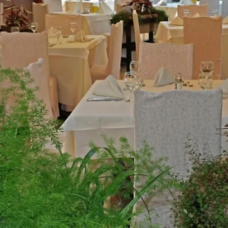 Здравен курорт Hvd Riviera Ultra & Mineral Pool - Private & Free Parking 5*