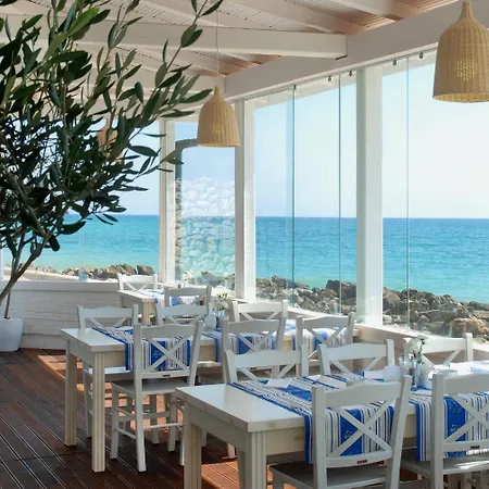 Курортный комплекс Hvd Riviera Ultra & Mineral Pool - Private & Free Parking Золотые Пески