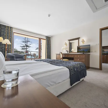 Hvd Riviera Ultra & Mineral Pool - Private & Free Parking 度假村 5*
